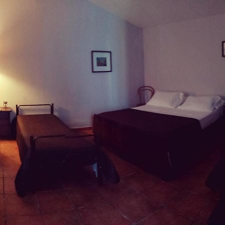 Agriturismo Tre Santi Villa ปาดูลา ภายนอก รูปภาพ